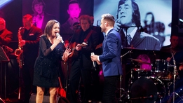 Derek Ryan and Sandy Kelly | The Late Late Show