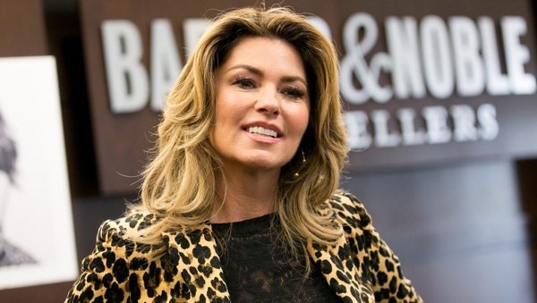 Shania Twain issues apology over Donald Trump comments