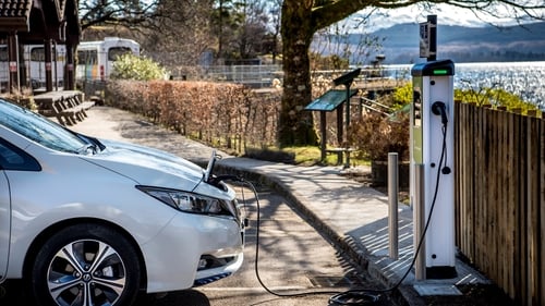 2019 Cars Time To Go Electric Or Stick With Petrol Sel Nissan Ireland Is Hing About This Country S Electric Car Charging Network