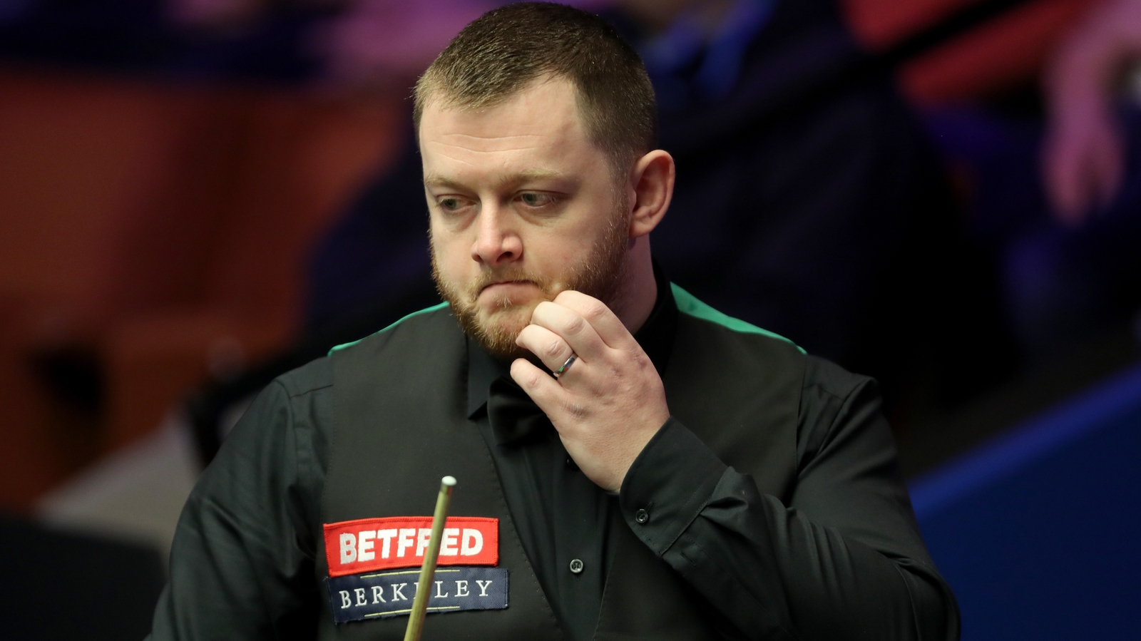 Allen sidesteps Crucible banana skin, Murphy bows out