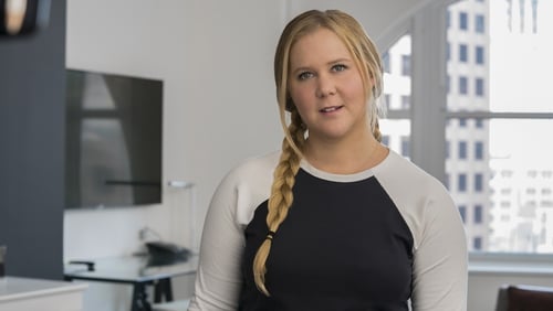 Amy Schumer plays a woman who doesn't believe she's beautiful