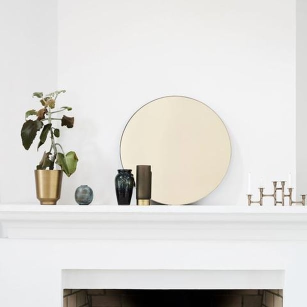 Dust gold round mirror