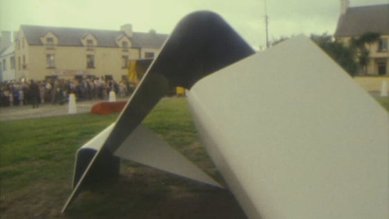 Cearbhall Ó Dálaigh memorial, Sneem, County Kerry (1983)