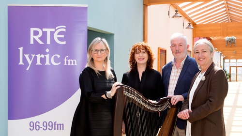 (Pictured L-R) RTÉ Director General Dee Frobes, harpist Máire Ní Chathasaigh, RTÉ lyric fm Station Head Aodán O Dubhghaill and presenter Ellen Cranitch.