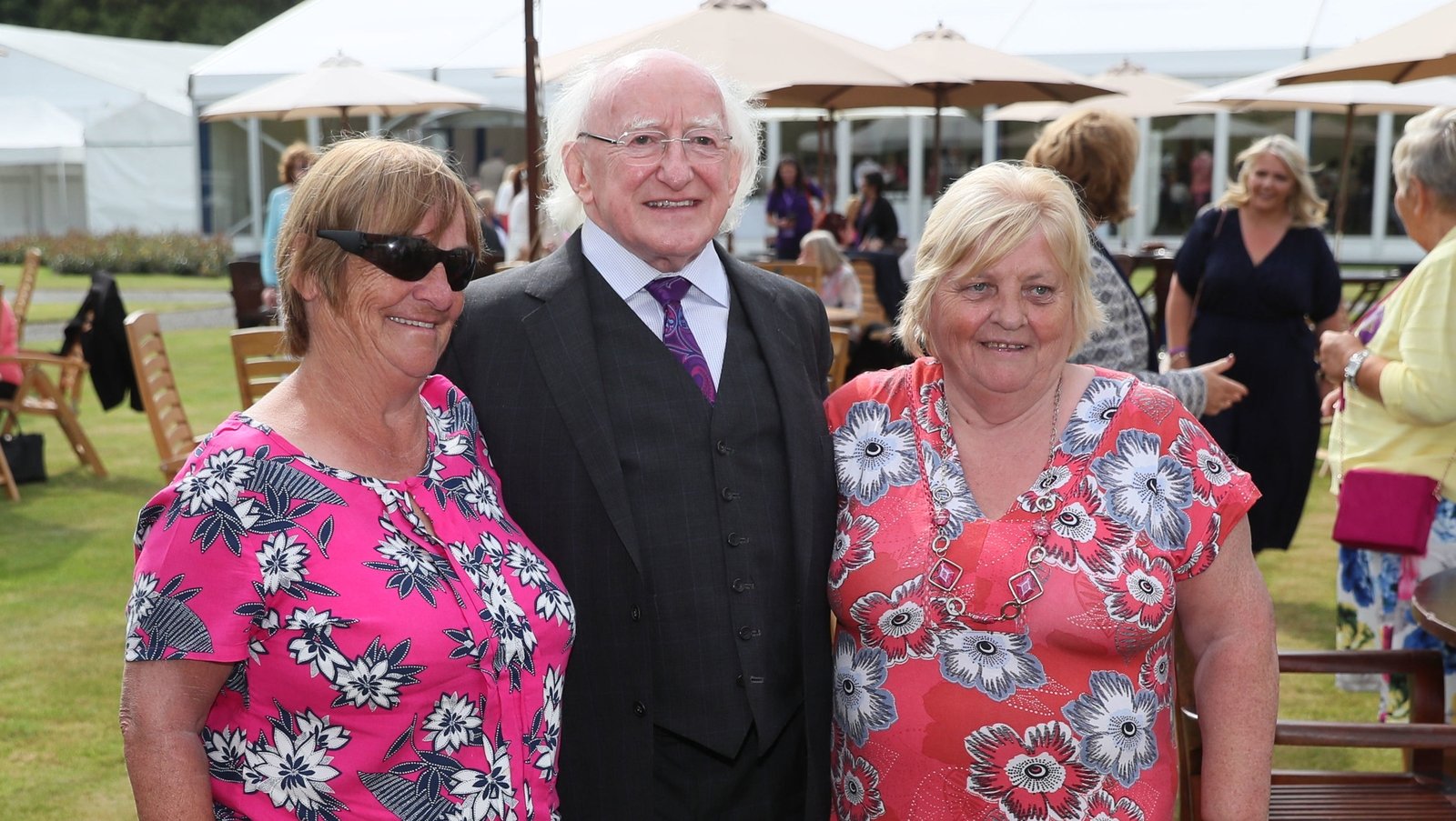Image - Mairead Manly (L) and her friend Roseanna Murphy with President Higgins
