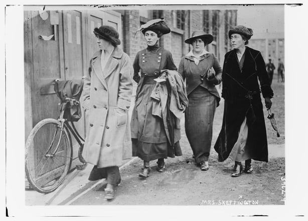 Hanna-Sheehy-Skeffington-and-Suffragettes