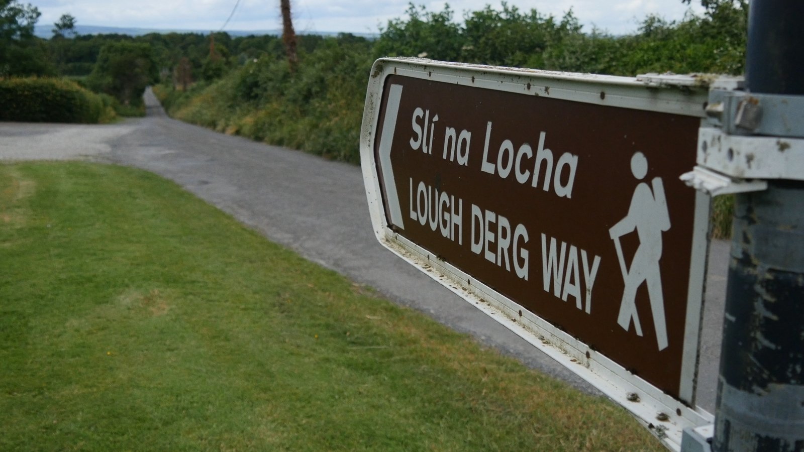 Image - The Lough Derg Way spans 68km along the Shannon