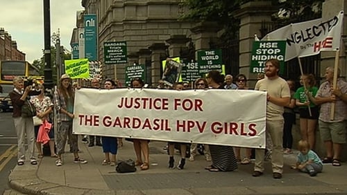 More than 100 people gathered on Kildare Street for the demonstration