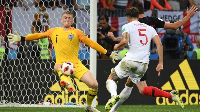Jordan Pickford saved brilliantly from Mario Mandzukic