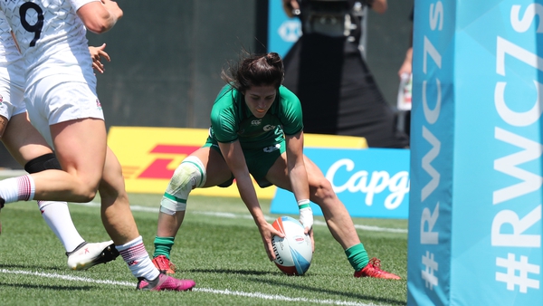 Amee-Leigh Murphy Crowe was in try-scoring form for Ireland