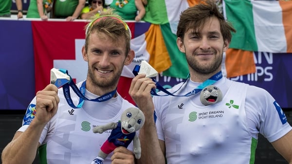 The O'Donovan brothers pose with their silver medals