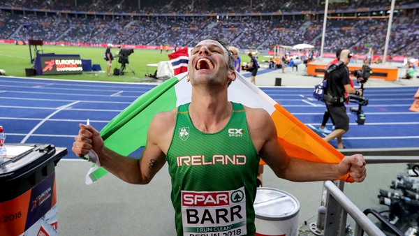 Barr celebrates his medal run