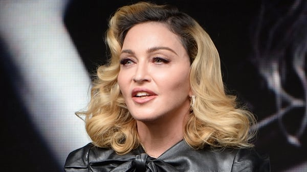 Madonna - Will reportedly be accompanied by a 160-strong entourage