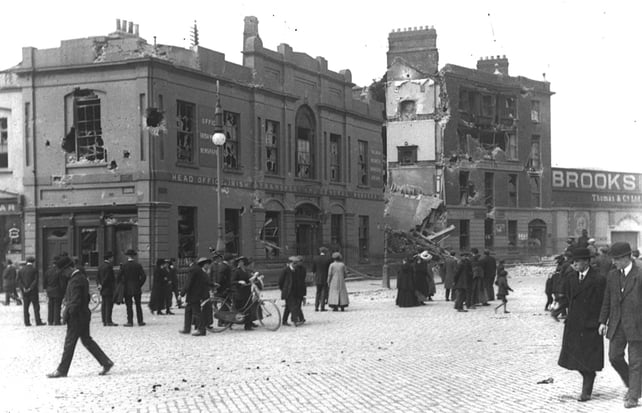 Damage to Liberty Hall during the Easter Rising - Joseph Cashman Collection (1916)