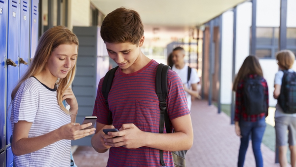 Is an all-out ban the solution to smartphones in school? Photo: iStock