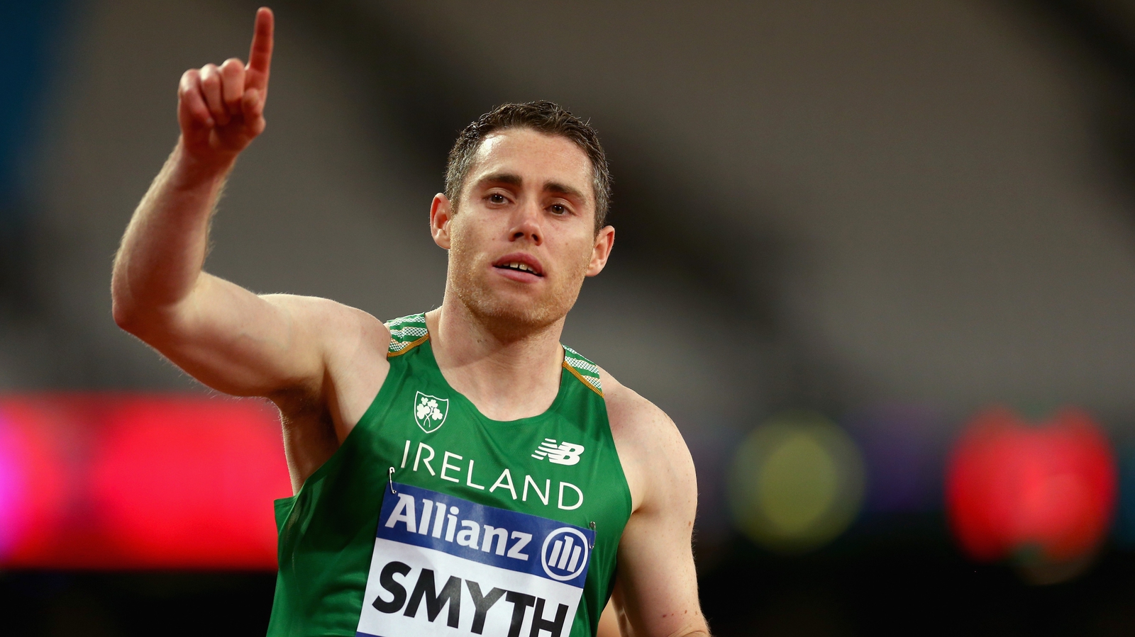 Smyth cruises into 100m final at World Championships