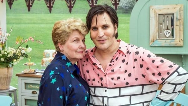 Sandi Toksvig with her former Bake Off co-host Noel Fielding