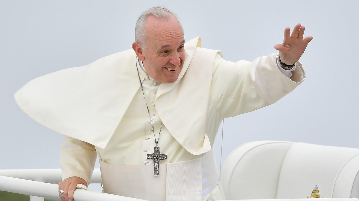 How is pope francis' health today picture