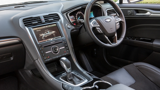 The infotainment screen shows how economically you are driving.
