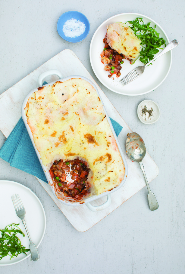 Shepherdless pie with lentils Holly white Vegan-ish