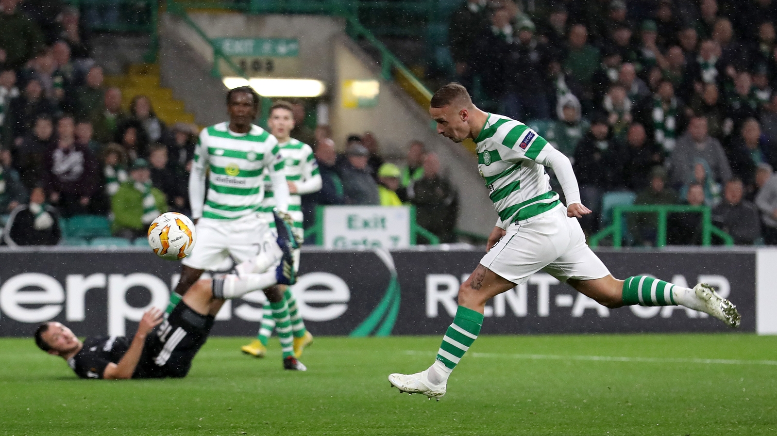 Griffiths strikes late to give Celtic victory