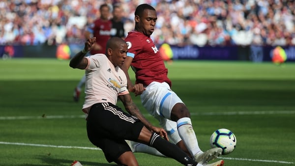 Ashley Young says United need to dust themselves off quickly