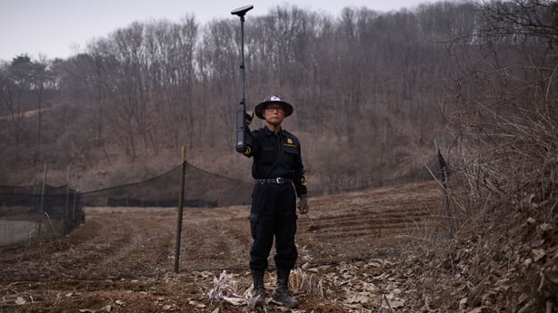 Korean Landmine Metal Detector
