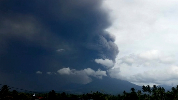 Soputan volcano erupted but no casualties were reported
