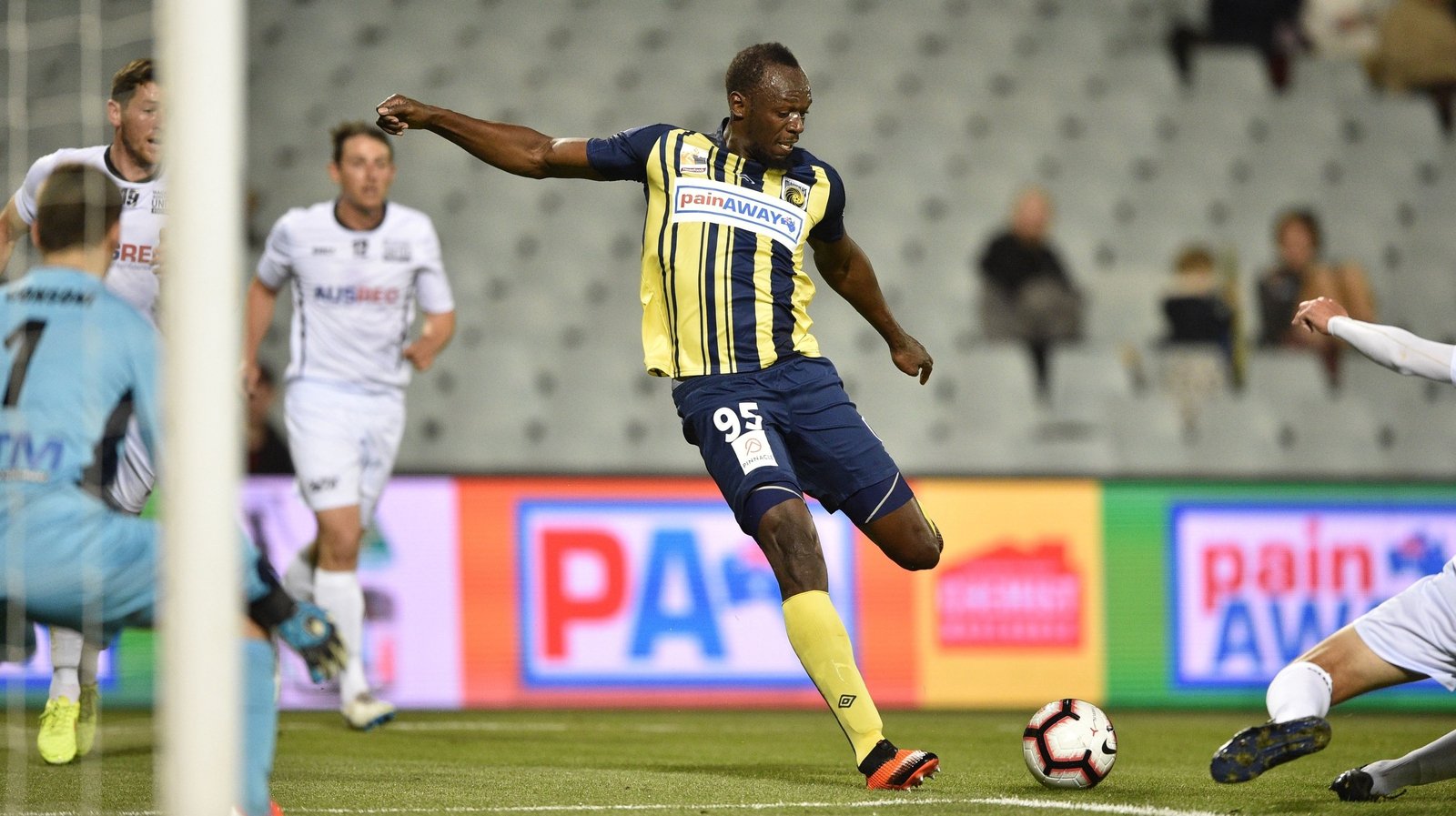 Usain Bolt football trial ends at A-League club