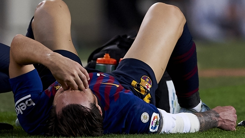 Leo Messi fractured his arm in the win against Sevilla