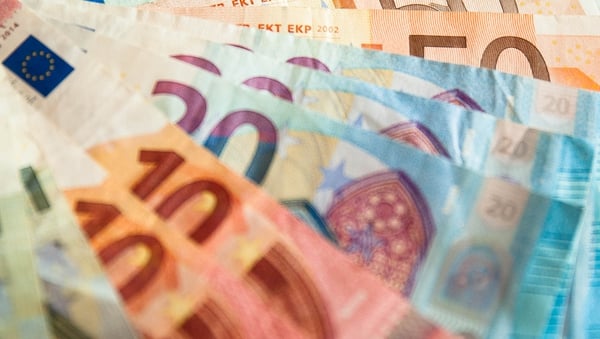 Pay rate for new entrants was cut during economic crisis