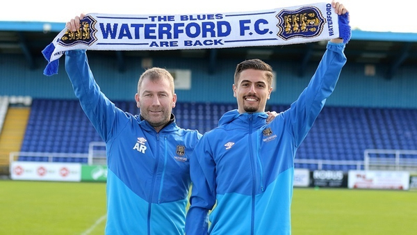 Waterford manager Alan Reynolds with new signing Zack Elbouzedi. Photo credit: Noel Browne