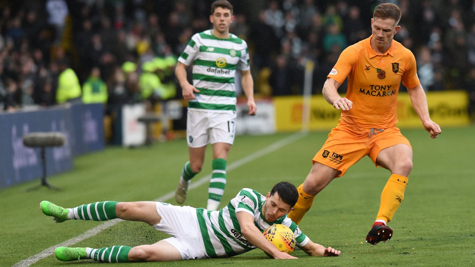 Celtic go top despite being held at Livingston