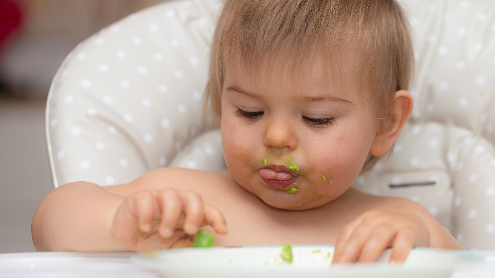 Avocado and hummus among top foods for weaning millennial babies