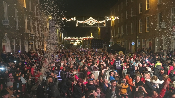 thousands turn out for christmas lights in limerick