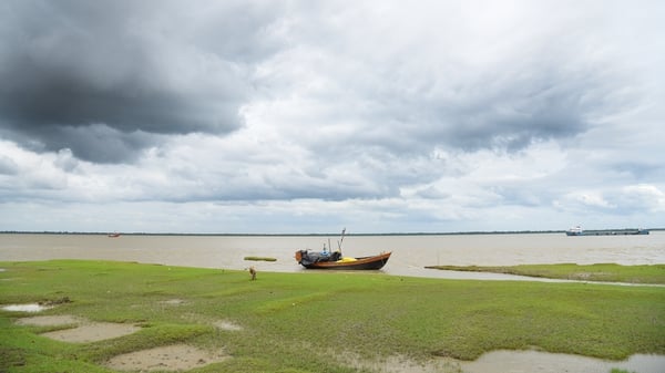 Ghoramara island in the Bay of Bengal has lost 50% of its land mass to the rising seas as a result of climate change, causing two thirds of its population to move elsewhere. Photo: Tanmoy Bhaduri/NurPhoto via Getty Images