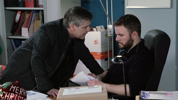 Ritchie flips out when Decco tries to stand up to him on Fair City