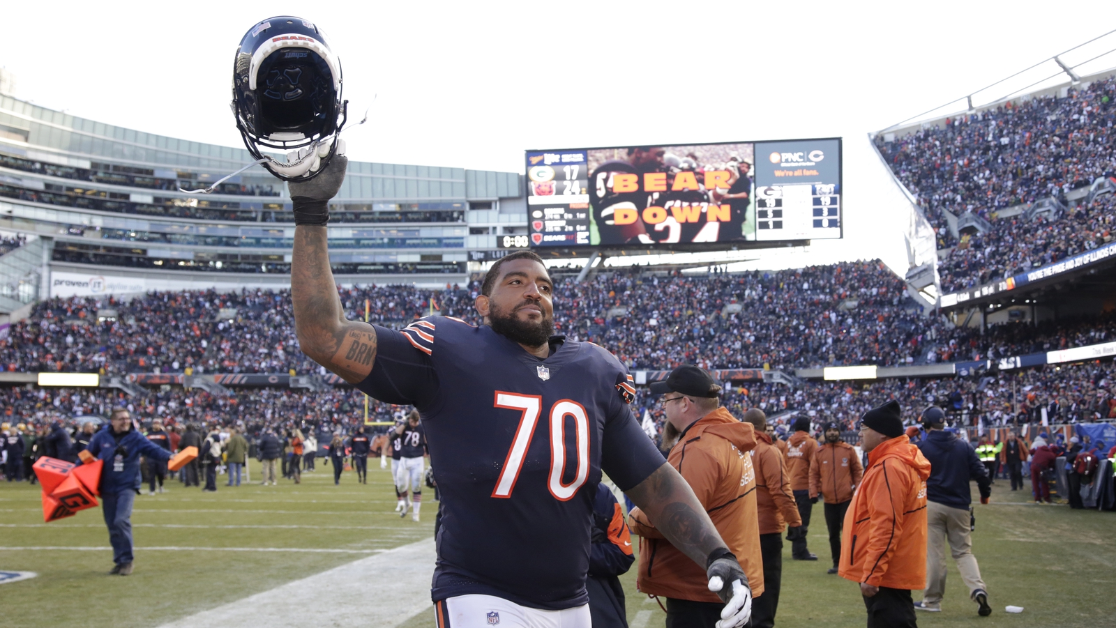 Bears clinch NFC North with 24-17 victory over Packers