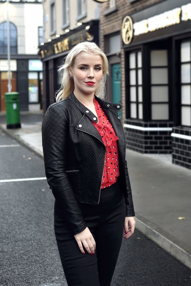 Look! Cast on the new Fair City set