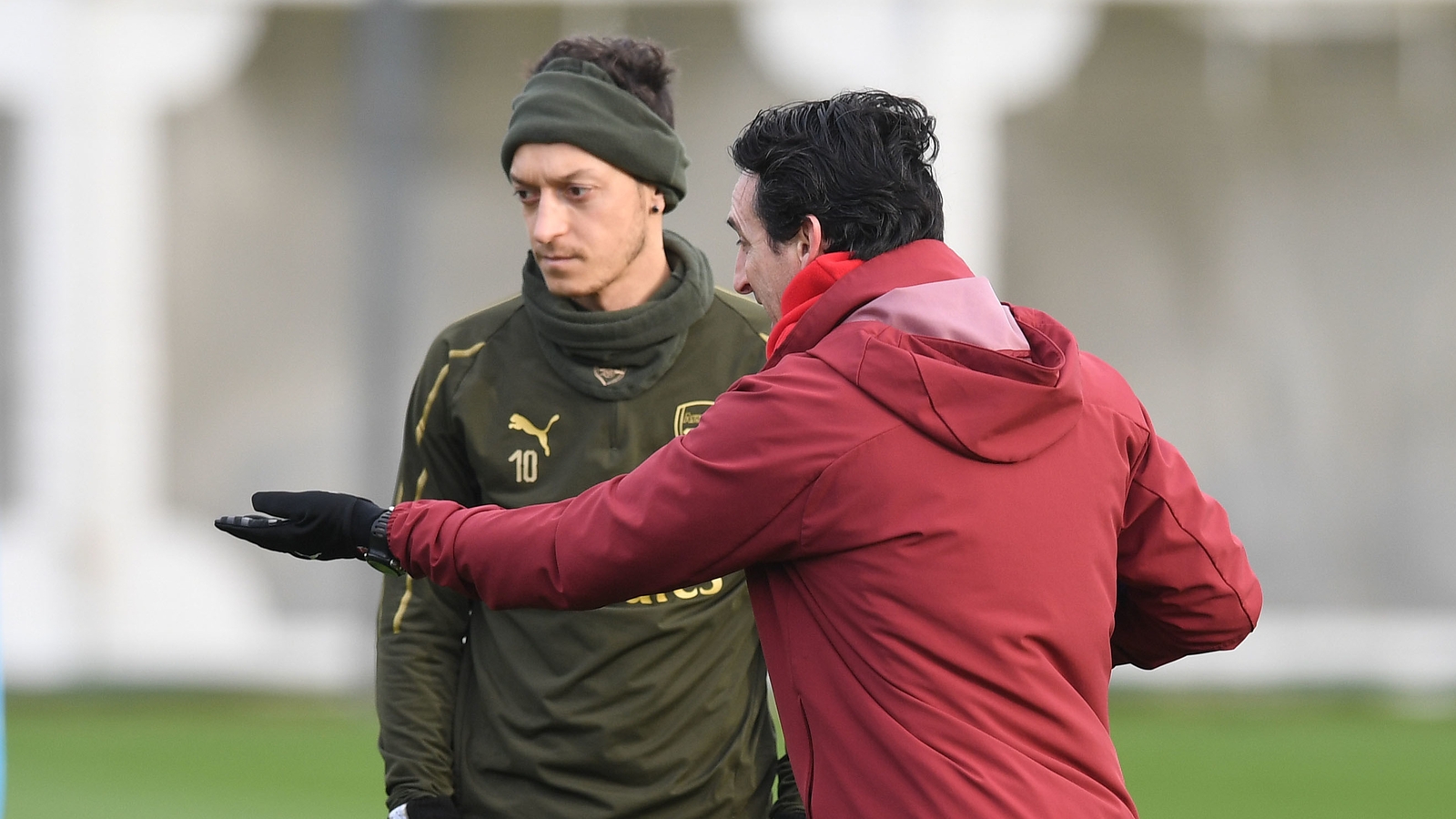 Ozil's salary no guarantee of selection under Emery