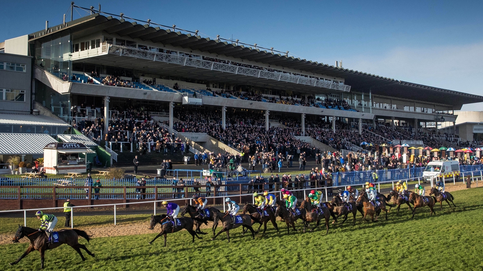 Tips and previews Leopardstown Day 1