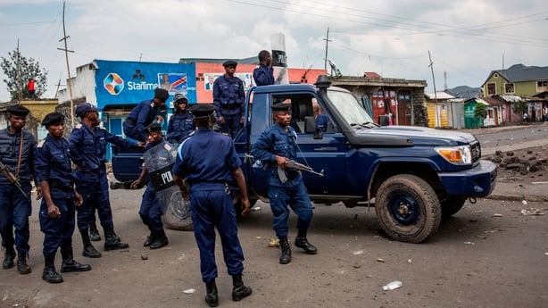 DR Congo election: Presidential poll hit by delays