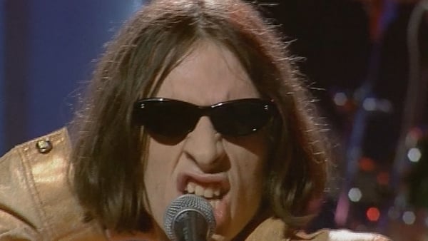 Niall O'Flaherty of Sultans of Ping on Kenny Live in 1994