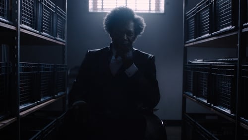 Samuel L Jackson reprises his role as Elijah Price aka Mr Glass