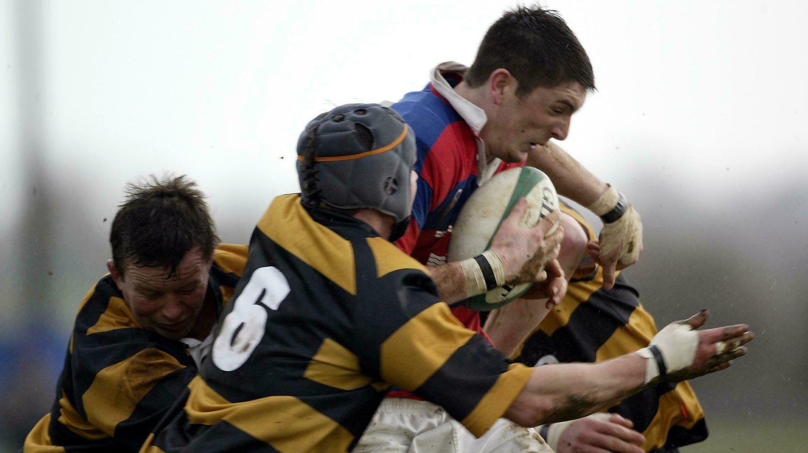 Image - Downey in AIL action with Clontarf in 2003
