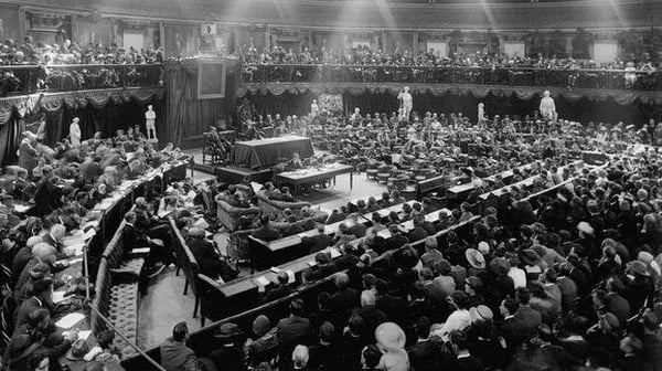 The First Dail meets at the Mansion House in 1919