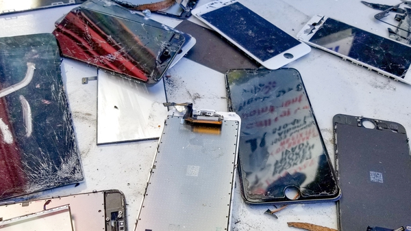 In 2016 alone, 435,000 tonnes of phones were discarded, despite containing billions of dollars' worth of materials