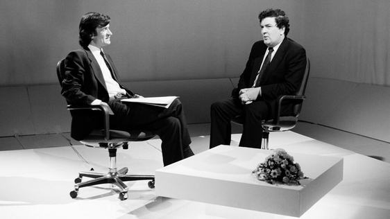 Dr Anthony Clare interviews John Hume on 'Irish In Mind' (1989)