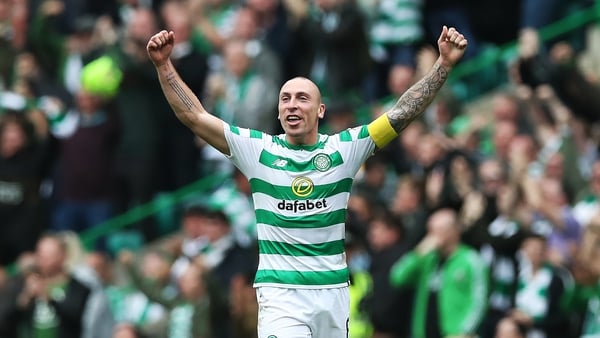 Celtic midfielder Scott Brown today signed a new contract keeping him at the club until 2021