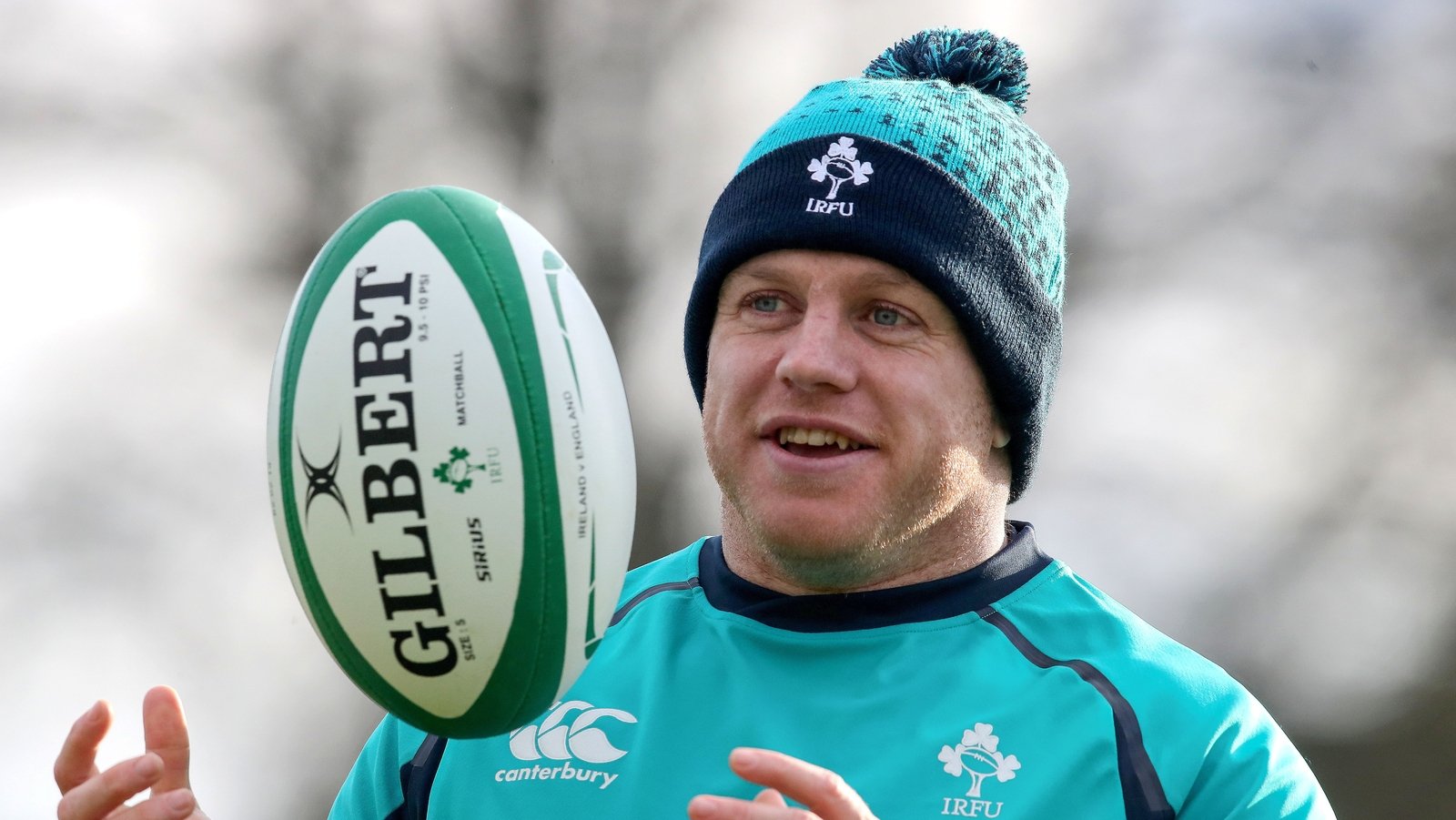 Rare Cronin start as Ireland shuffle pack for Italy